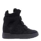 IM3 SNEAKERS