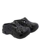CAGED CLOGS