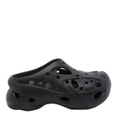 CAGED CLOGS