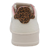 MEDALIST SNEAKERS