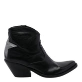 STIVALETTO