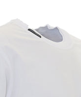 T-SHIRT WITH LOGO ON NECK