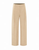 PANTALONE CON DETTAGLIO MONILE