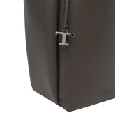 SMALL LEATHER BUCKET BAG
