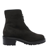 HIKE BOOTS