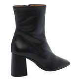 BOOTIES