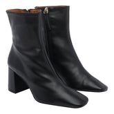BOOTIES