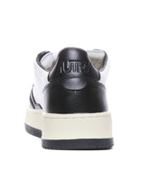 MEDALIST SNEAKERS
