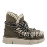 ESKIMO BOUNCE BOOT WITH SCOUBIDOU LACE