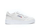 MEDALIST SNEAKERS