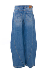 WIDE-FACED JEANS WITH SHAPED DESIGNS