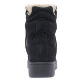 IM3 SNEAKERS
