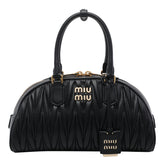BORSA A SPALLA ARCADIE IN PELLE MATELASSE' CON LOGO MIU MIU