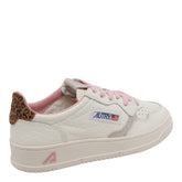 MEDALIST SNEAKERS