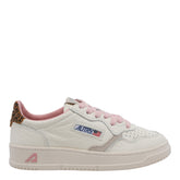 MEDALIST SNEAKERS