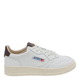 MEDALIST SNEAKERS