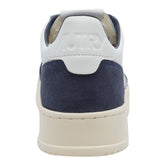 MEDALIST SNEAKERS