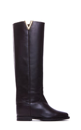 STIVALE V IN PELLE