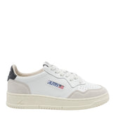MEDALIST SNEAKERS