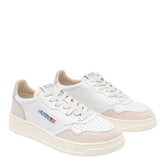 MEDALIST SNEAKERS
