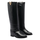 STIVALE IN PELLE CON V