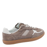 TB. 490 SNEAKERS