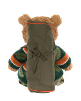 BARTHOLOMEW BEAR HIKING OUTFIT