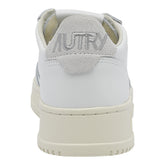 MEDALIST SNEAKERS