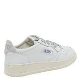 MEDALIST SNEAKERS