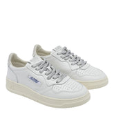 MEDALIST SNEAKERS