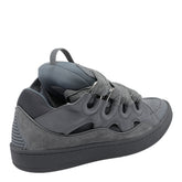SNEAKER CURB