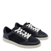 SIGNATURE SNEAKERS