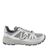 SNEAKER SALAR