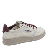 MEDALIST SNEAKERS
