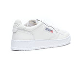 MEDALIST SNEAKERS