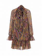 ABITO CON STAMPA PAISLEY
