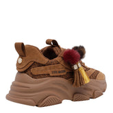 SNEAKERS POSSESSION