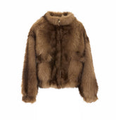 BOMBER IN ECO-PELLICCIA CON COLLETTO E TASCONI FRONTALI